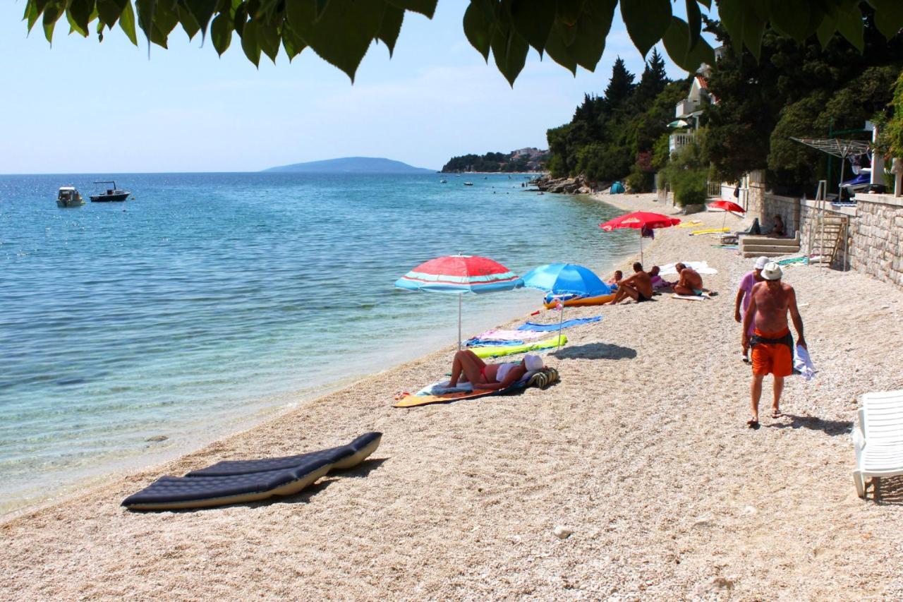 Apartments By The Sea Brist, Makarska - 505 Podaca Exteriör bild